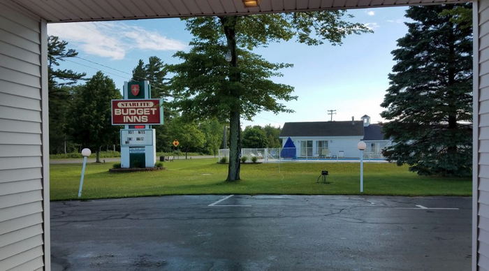 Starlite Motel - From Web Listing (newer photo)